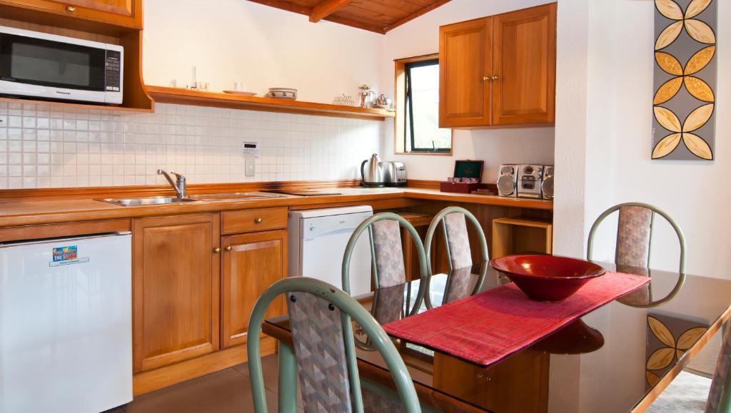 Swiss Chalet Lodge Motel Paihia Szoba fotó