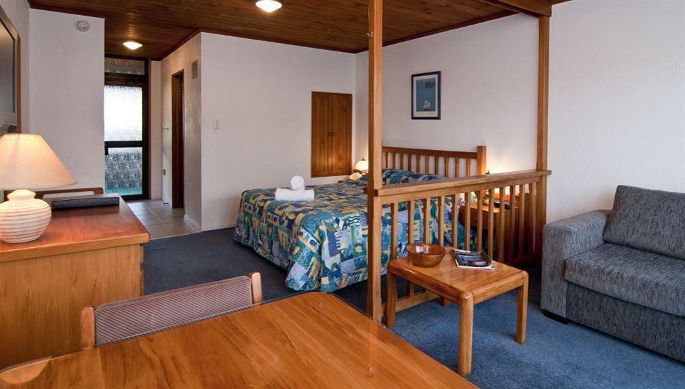Swiss Chalet Lodge Motel Paihia Kültér fotó
