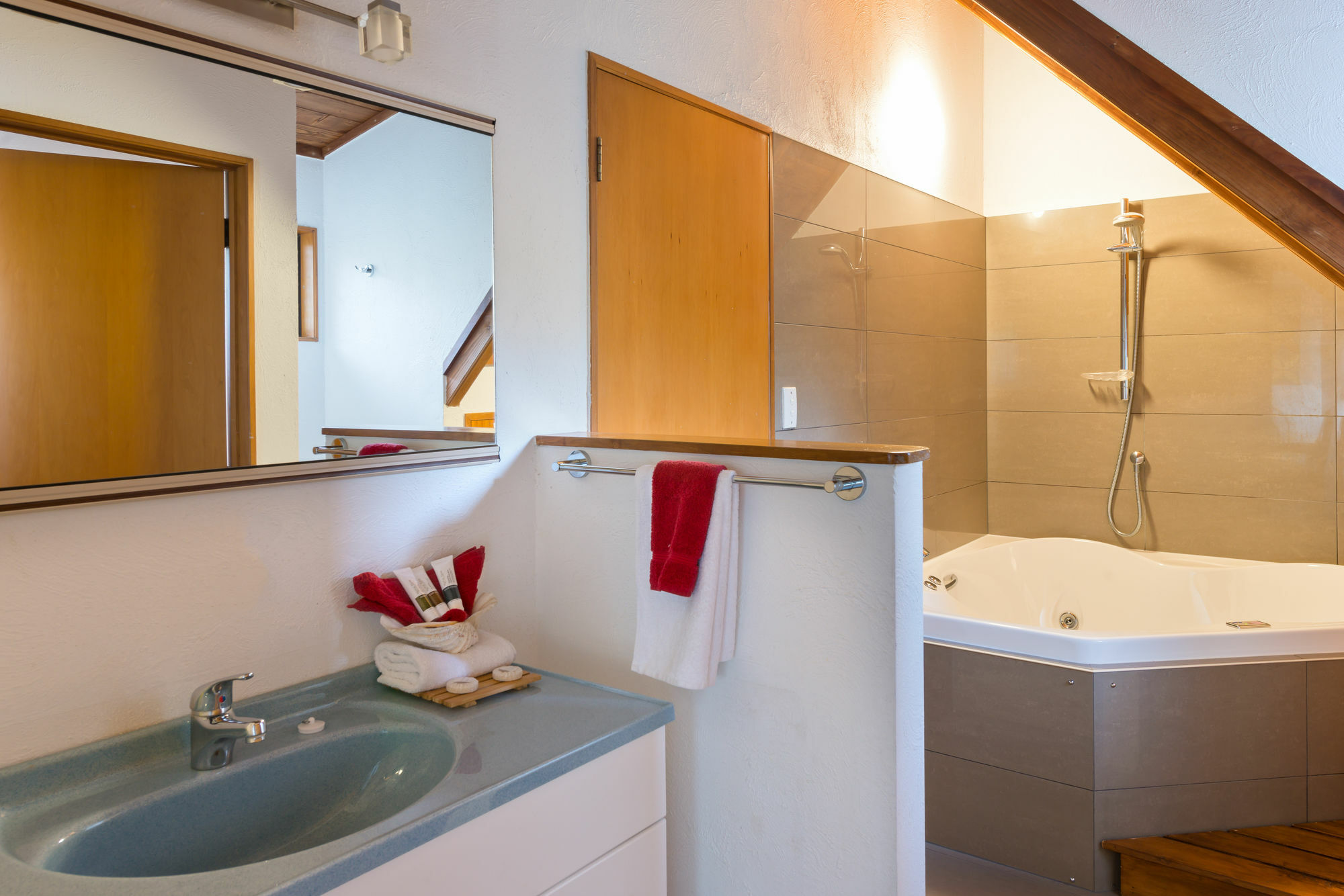 Swiss Chalet Lodge Motel Paihia Kültér fotó