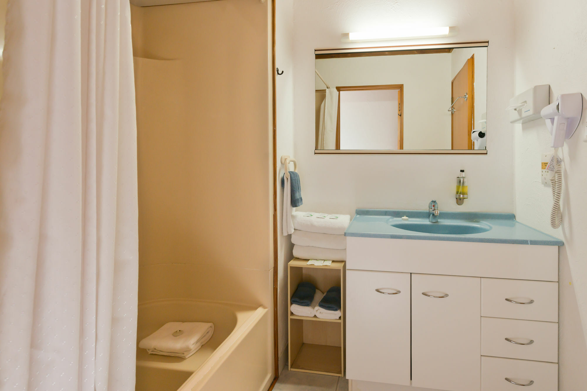 Swiss Chalet Lodge Motel Paihia Kültér fotó